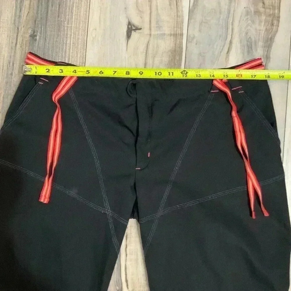 Nike Zip Capri athletic Pants for Women black size XL - Picture 7 of 10